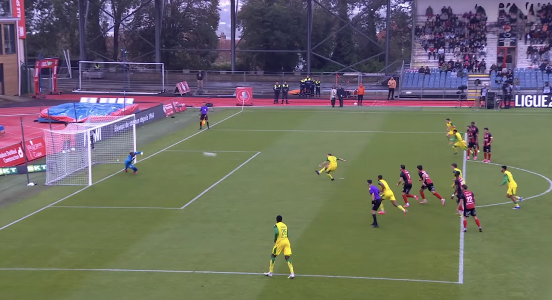 Nantes arrache la victoire à Boulogne-sur-Mer et sort de la zone rouge