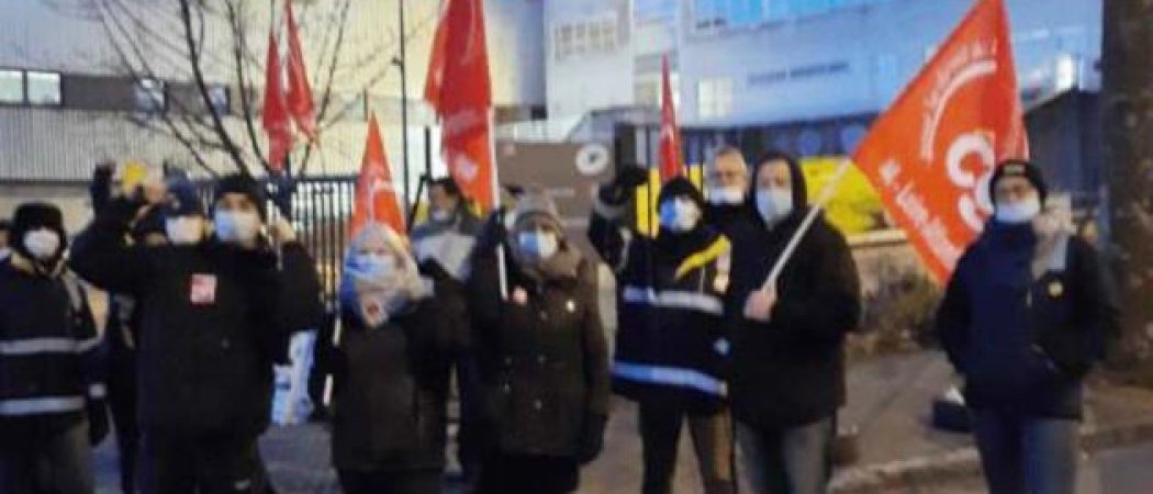 Fin du conflit des facteurs à Nantes